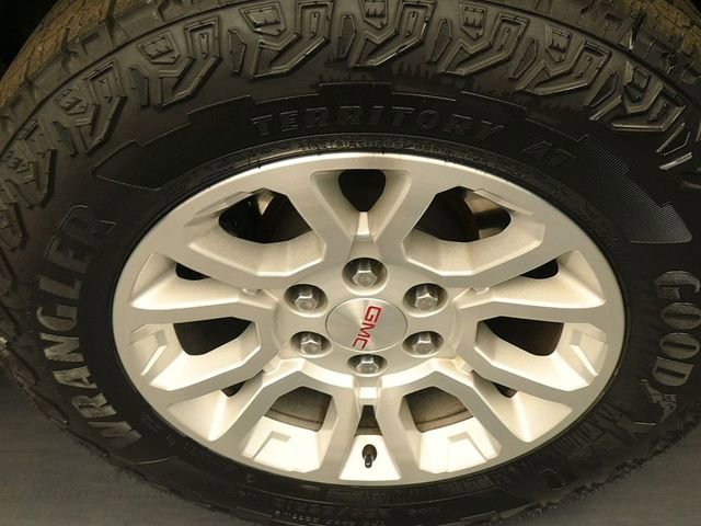 Used 2019 GMC Yukon XL SLT image 9