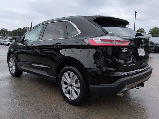 Certified 2024 Ford Edge Titanium w/ Class II Trailer Tow Package AWD/4WD image 7
