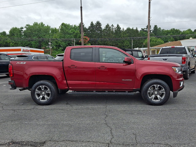 Used 2019 Chevrolet Colorado Z71 AWD/4WD image 7