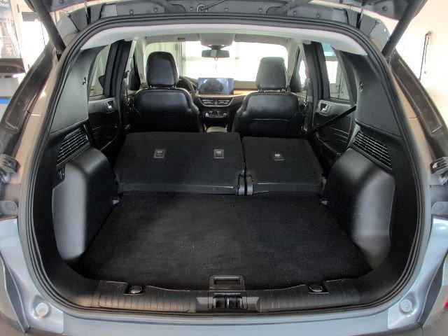 Certified 2023 Ford Escape Platinum image 31