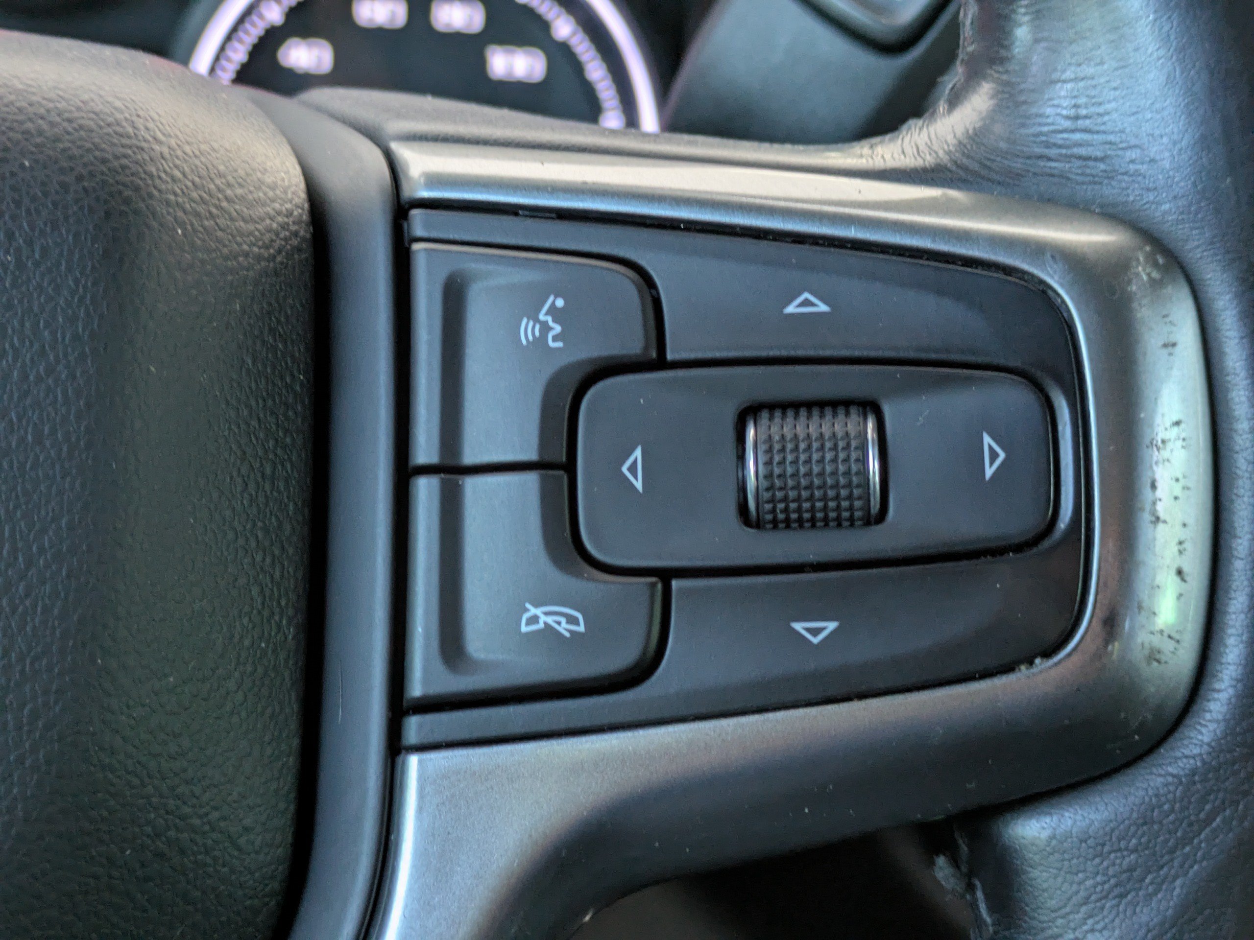 Used 2021 Chevrolet Silverado 1500 LT Trail Boss w/ Convenience Package II AWD/4WD image 28