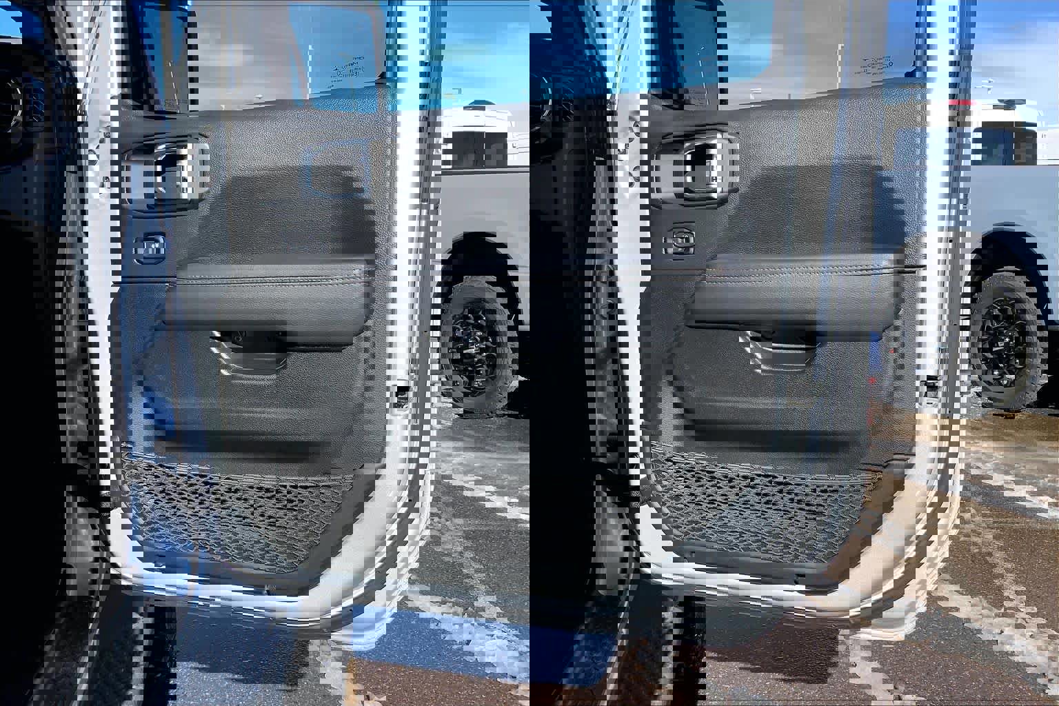 Used 2022 Jeep Wrangler Unlimited Rubicon AWD/4WD image 23