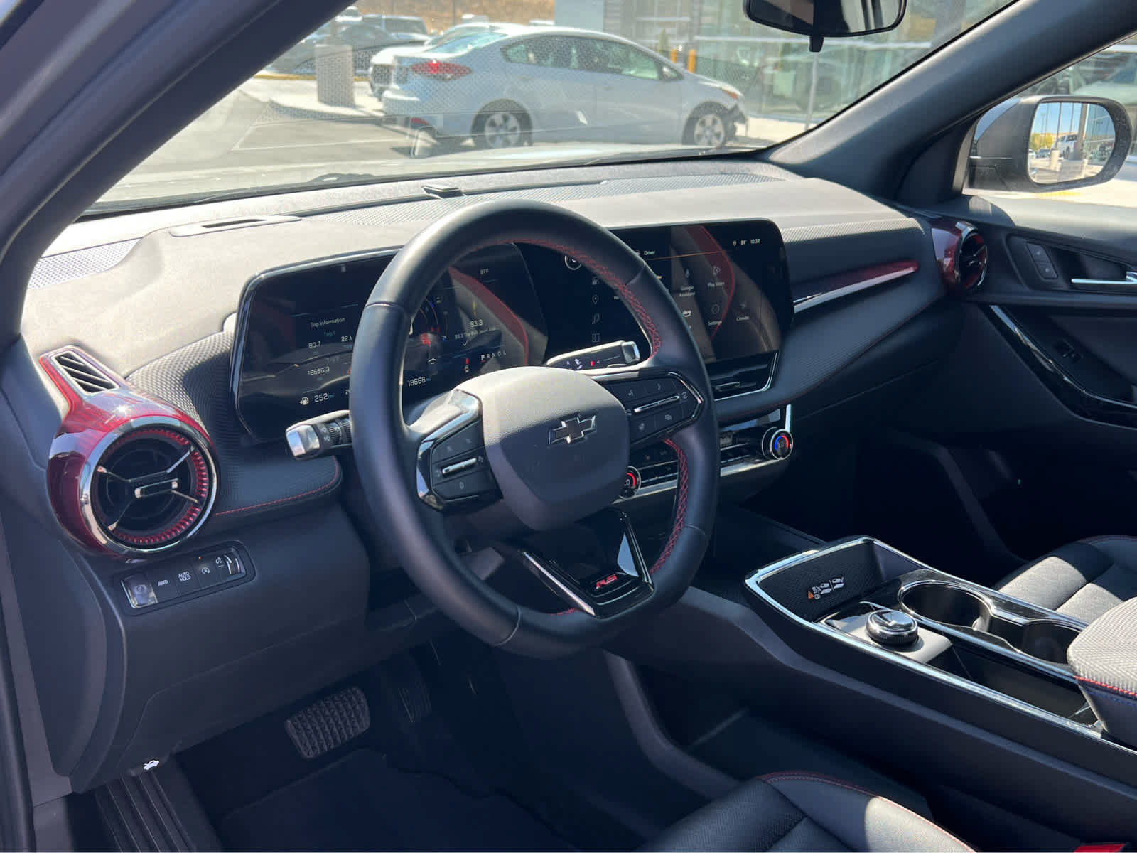 Used 2025 Chevrolet Equinox RS AWD/4WD image 27