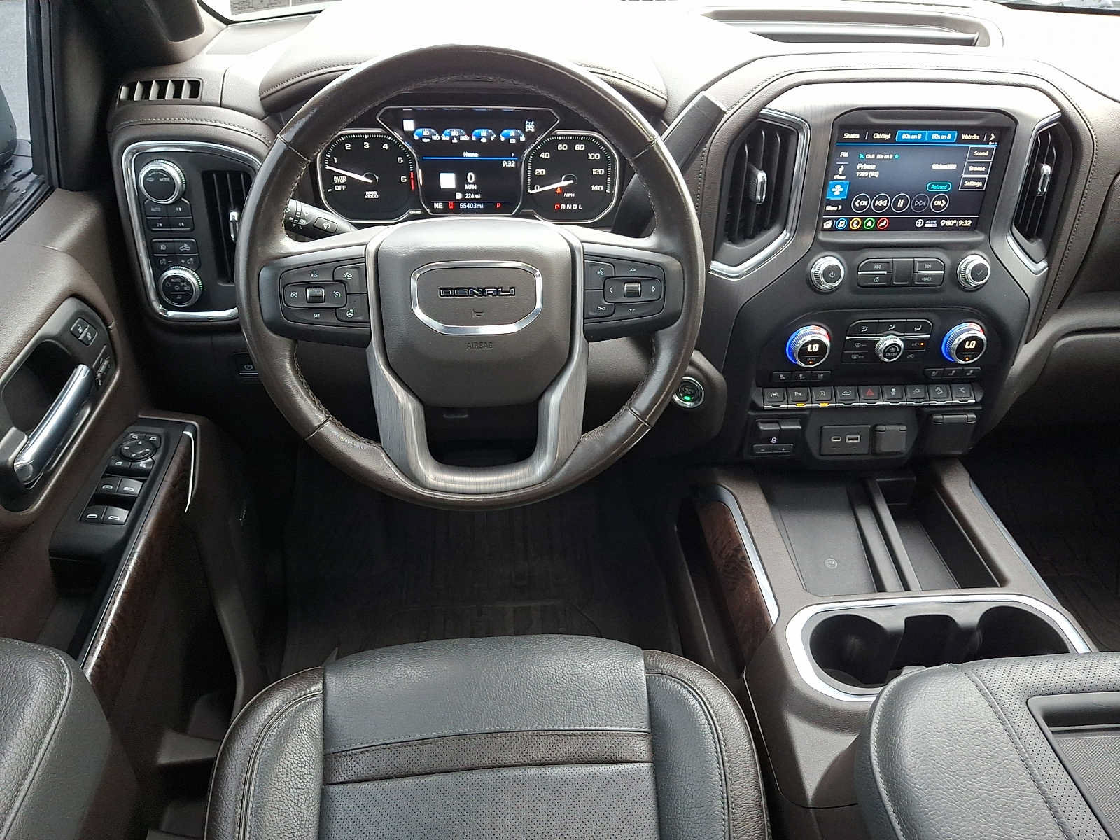 Used 2020 GMC Sierra 1500 Denali w/ Denali Ultimate Package AWD/4WD image 10