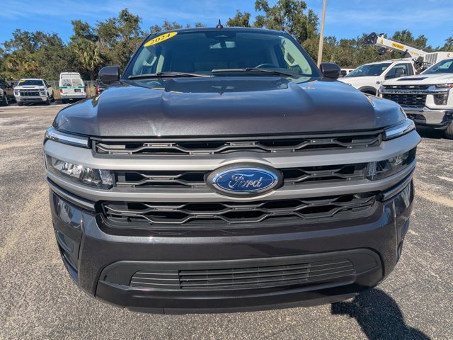 Certified 2024 Ford Expedition XLT image 9