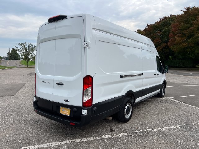 Certified 2025 Ford Transit 250 148 High Roof Extended RWD image 11