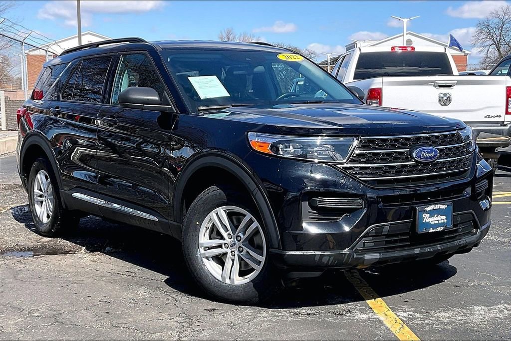 Certified 2022 Ford Explorer XLT w/ Class IV Trailer Tow Package image 32