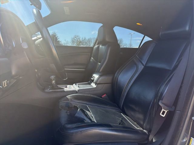 Used 2019 Dodge Charger SXT w/ Leather Interior Group image 22