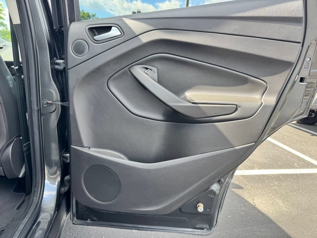 Certified 2017 Ford Escape Titanium FWD image 15