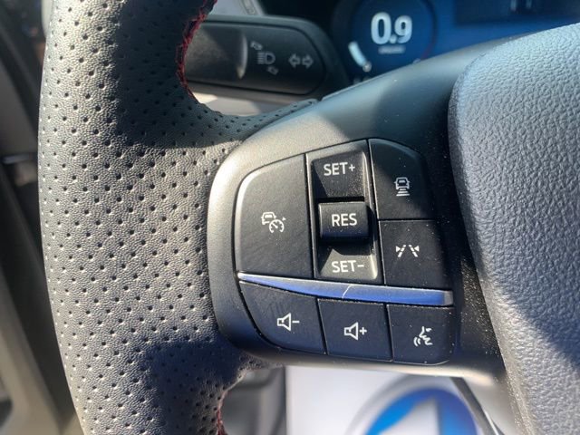 Certified 2023 Ford Escape ST-Line Elite w/ Premium Technology Package image 25