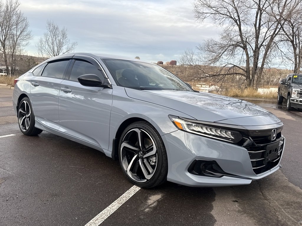 Used 2022 Honda Accord Sport image 1