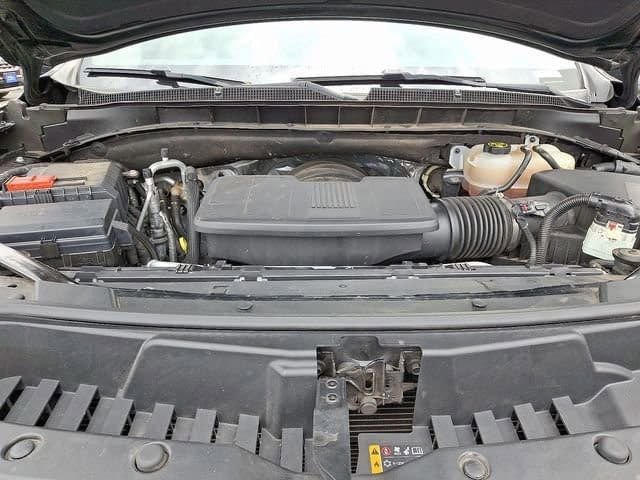 Used 2023 Chevrolet Suburban RST w/ Sport Performance Package image 30