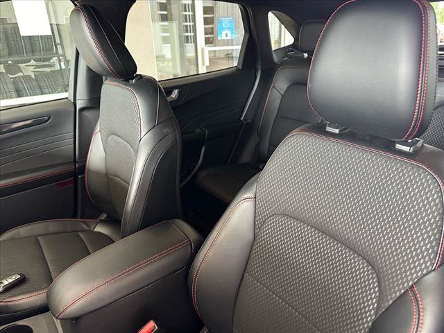 Certified 2023 Ford Escape ST-Line w/ Tech Pack #1 FWD image 23