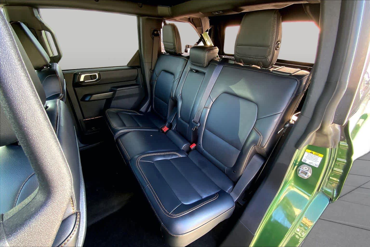 Certified 2024 Ford Bronco Badlands AWD/4WD image 48