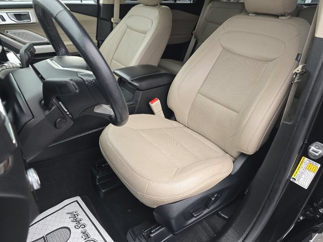 Certified 2023 Ford Explorer Limited w/ Limited Technology Package AWD/4WD image 29