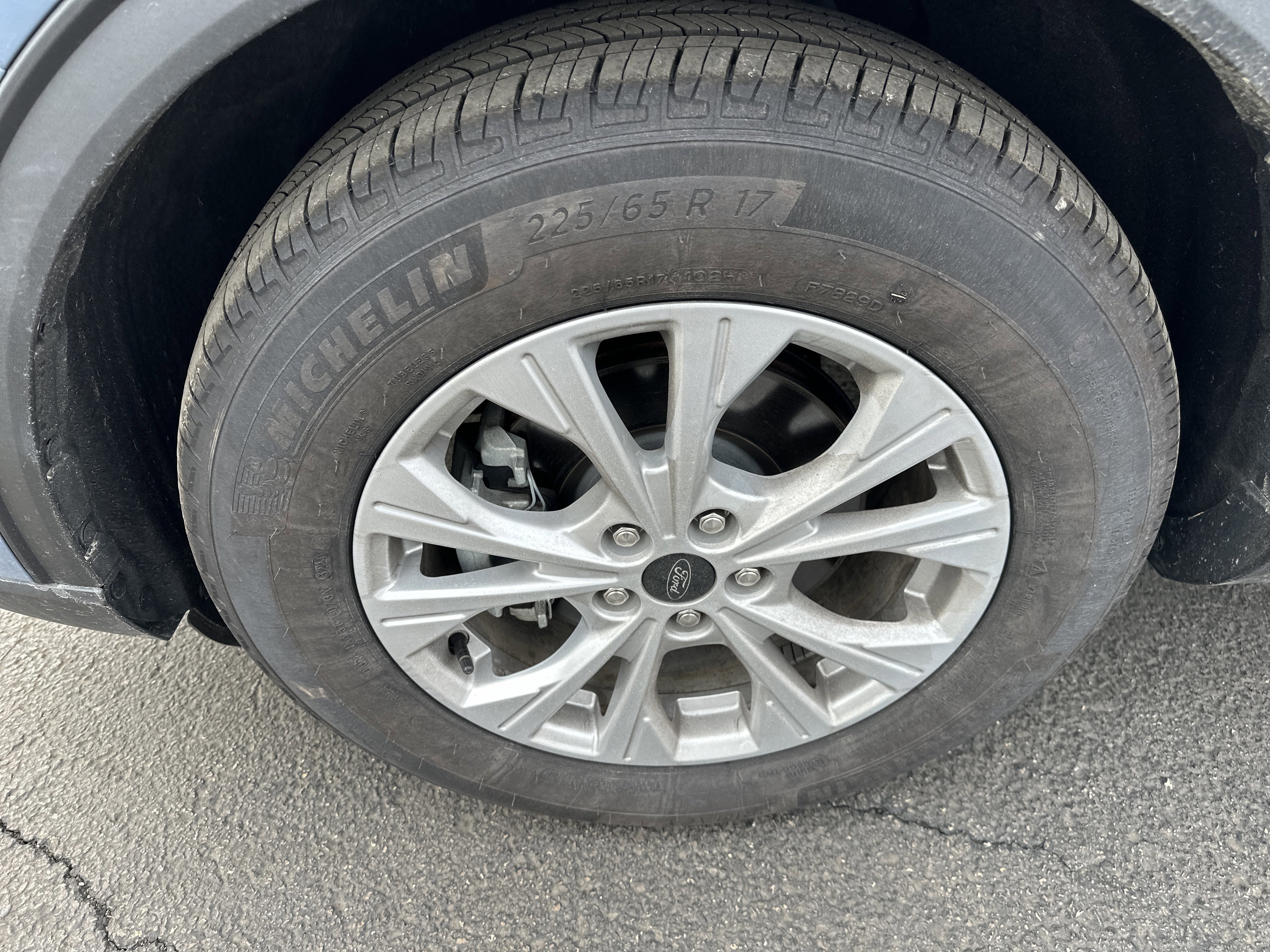 Certified 2025 Ford Escape Active w/ Cold Weather Package image 13