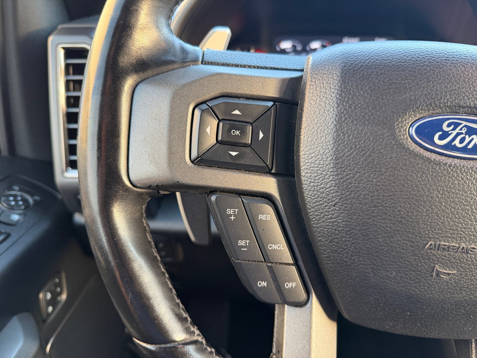 Certified 2019 Ford F150 Raptor w/ Equipment Group 802A Luxury AWD/4WD image 18