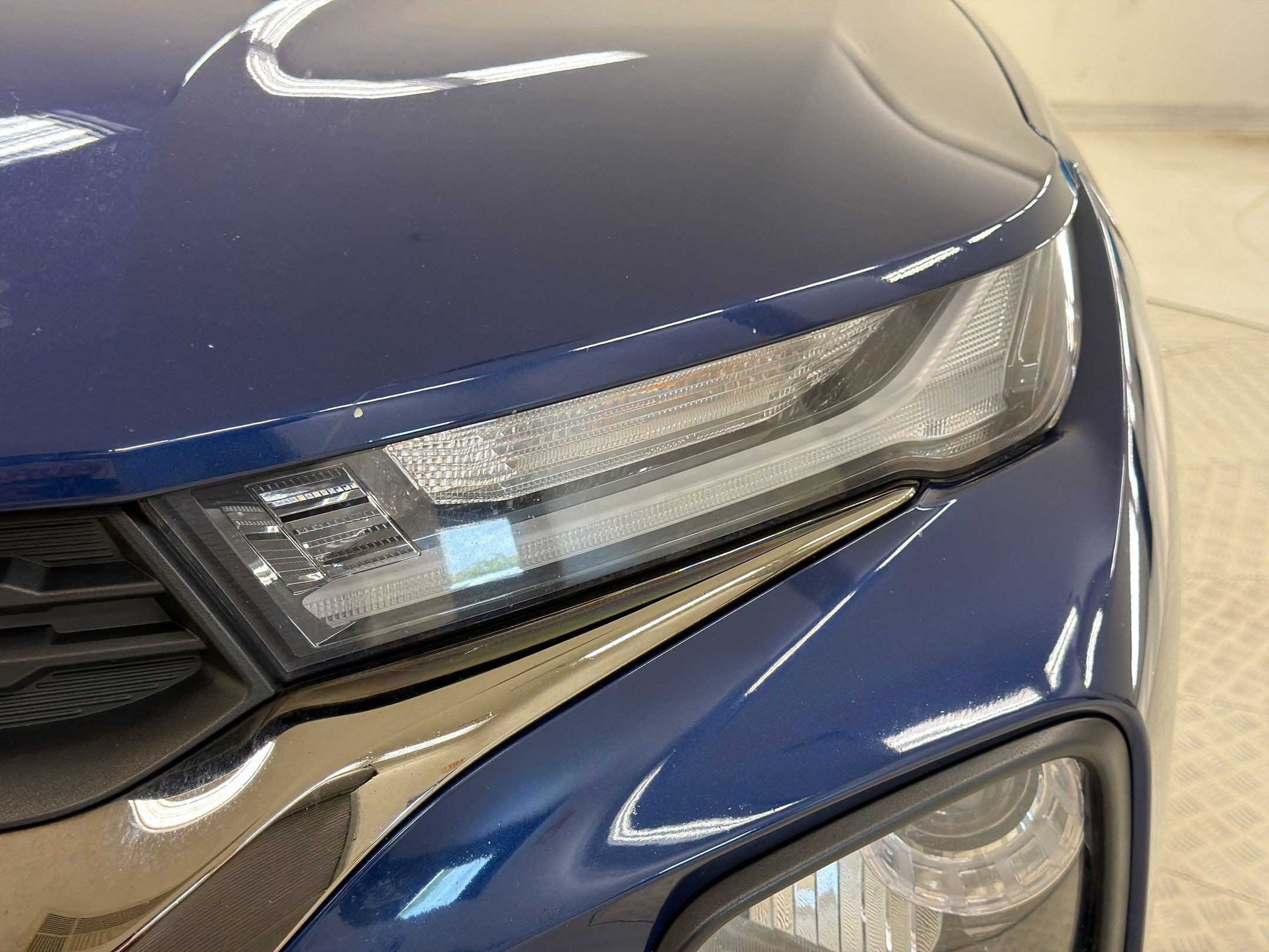 Used 2023 Chevrolet TrailBlazer ACTIV w/ Sun and Liftgate Package FWD image 11