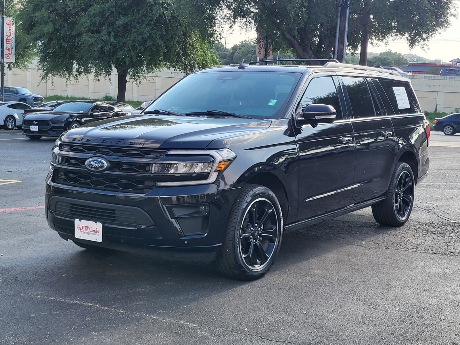 Certified 2023 Ford Expedition Max Limited RWD image 7