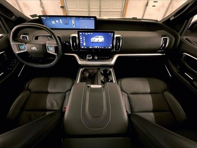 Certified 2025 Ford Expedition Max Platinum w/ Stealth Appearance Package AWD/4WD image 14