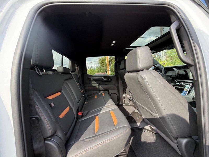 Used 2026 GMC Sierra 1500 AT4 w/ AT4 Premium Package AWD/4WD image 15