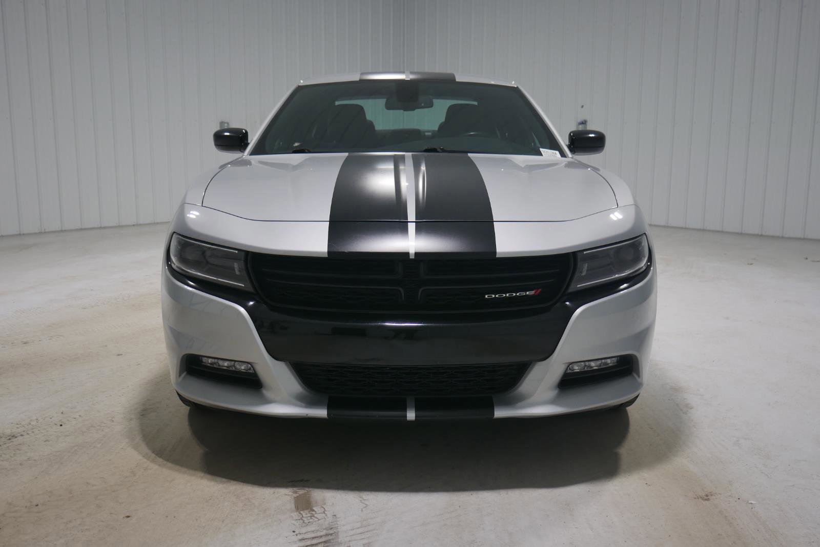 Used 2022 Dodge Charger SXT w/ Blacktop Package image 8