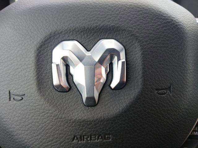 Used 2025 RAM 2500 Tradesman w/ Chrome Appearance Group image 23