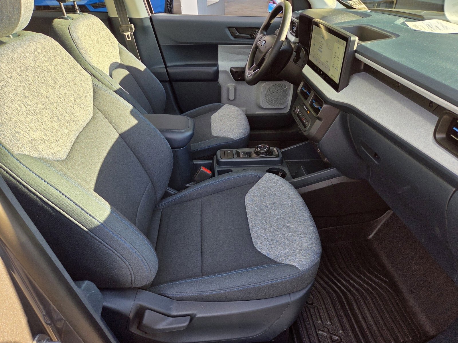 Certified 2025 Ford Maverick XLT image 15