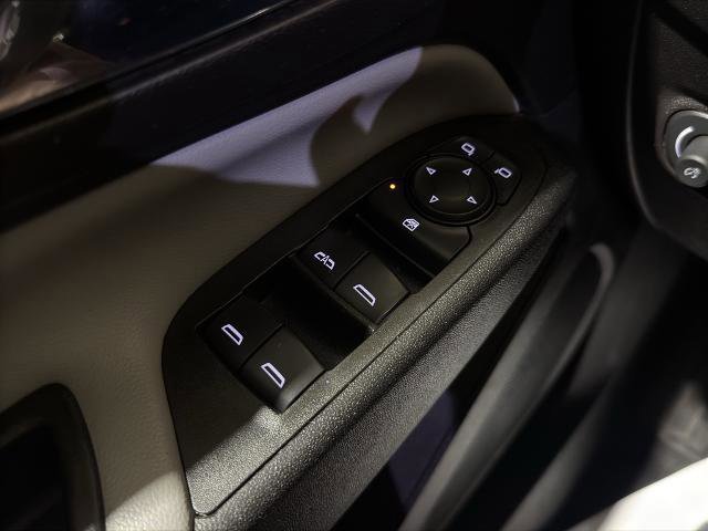 Used 2022 Chevrolet Equinox LT image 14