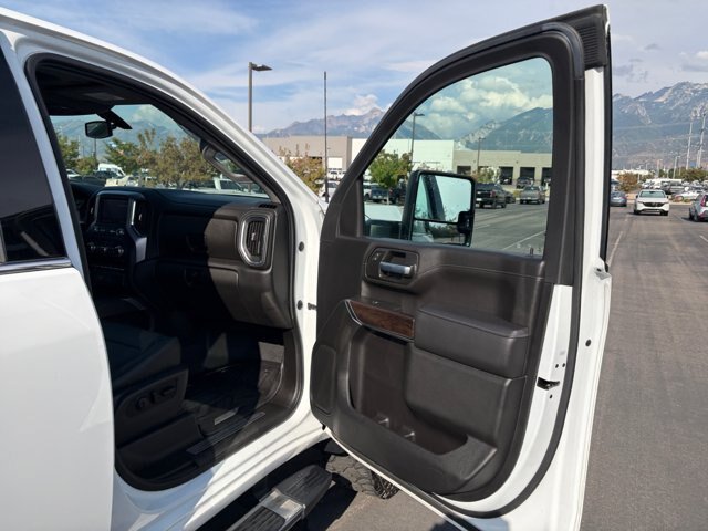 Used 2020 GMC Sierra 3500 SLT w/ SLT Convenience Package AWD/4WD image 30