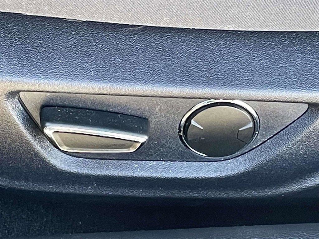 Certified 2019 Ford Mustang GT w/ Black Accent Package image 14