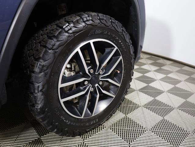 Used 2021 Jeep Grand Cherokee Trailhawk w/ Trailhawk Luxury Group image 38