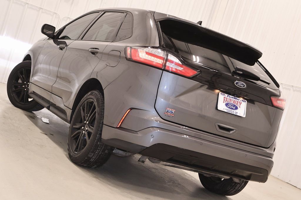 Certified 2023 Ford Edge ST-Line image 4