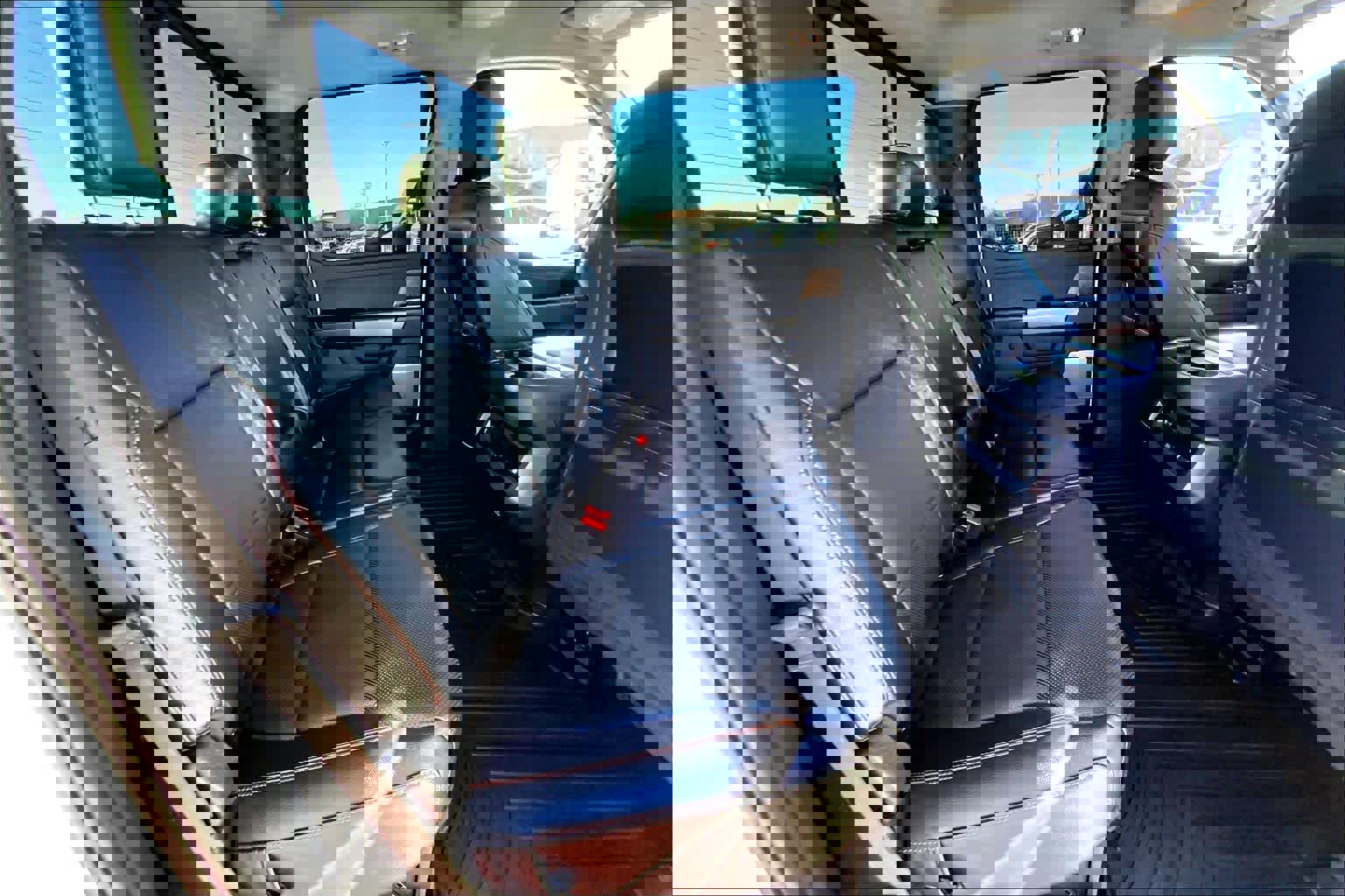 Certified 2024 Ford F250 Lariat w/ Lariat Ultimate Package image 17