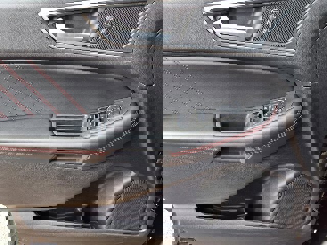 Certified 2024 Ford Edge ST-Line image 20