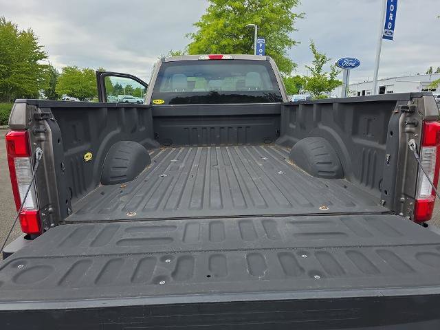 Certified 2019 Ford F250 XL w/ STX Appearance Package AWD/4WD image 31