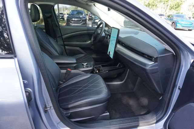 Certified 2022 Ford Mustang Mach-E California Route 1 RWD image 3