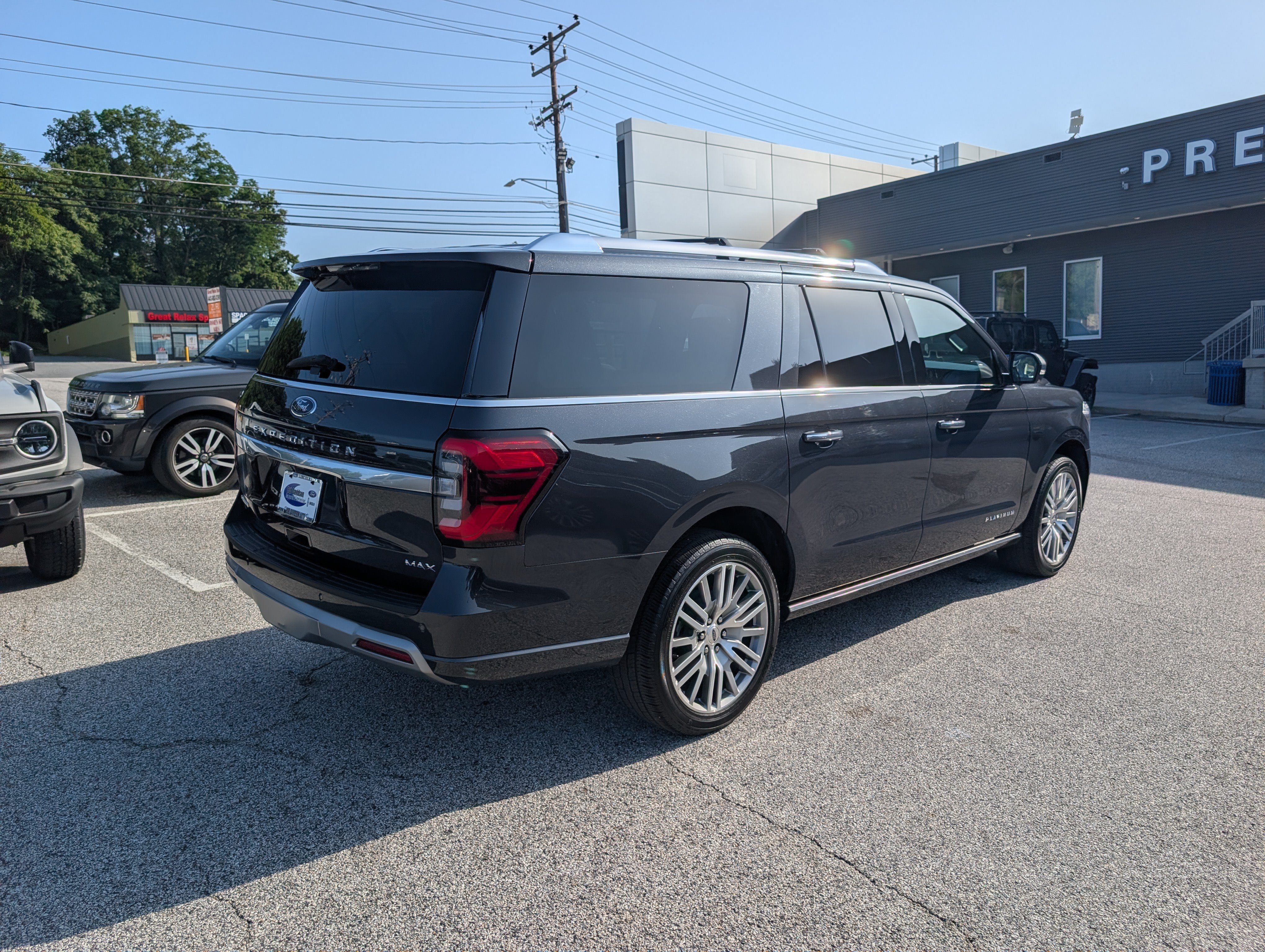 Certified 2022 Ford Expedition Max Platinum AWD/4WD image 7