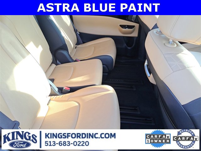 Used 2024 Kia Carnival EX image 27