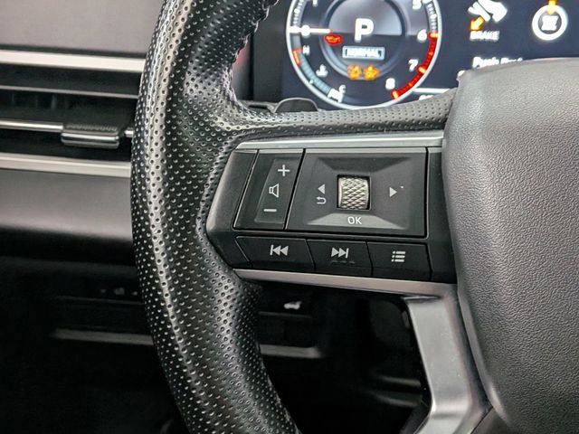 Used 2024 Mitsubishi Outlander SE image 34