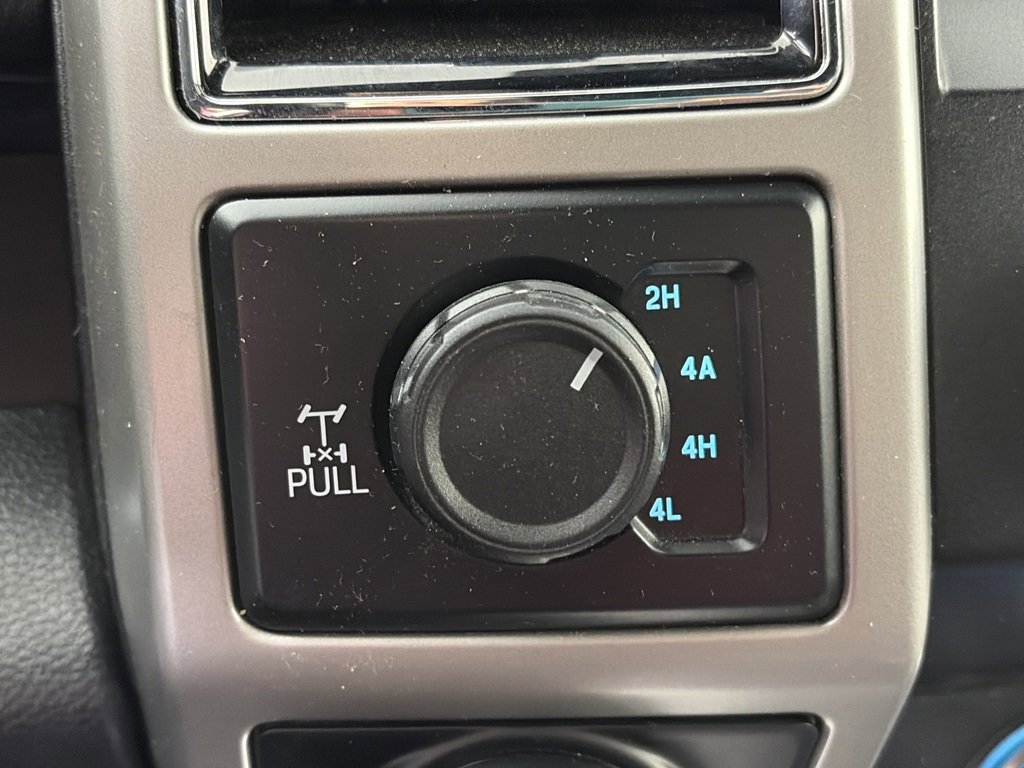 Certified 2019 Ford F150 Lariat w/ Equipment Group 502A Luxury image 23