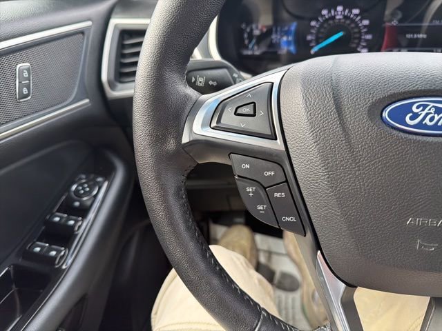 Certified 2019 Ford Edge SEL w/ Equipment Group 201A image 42