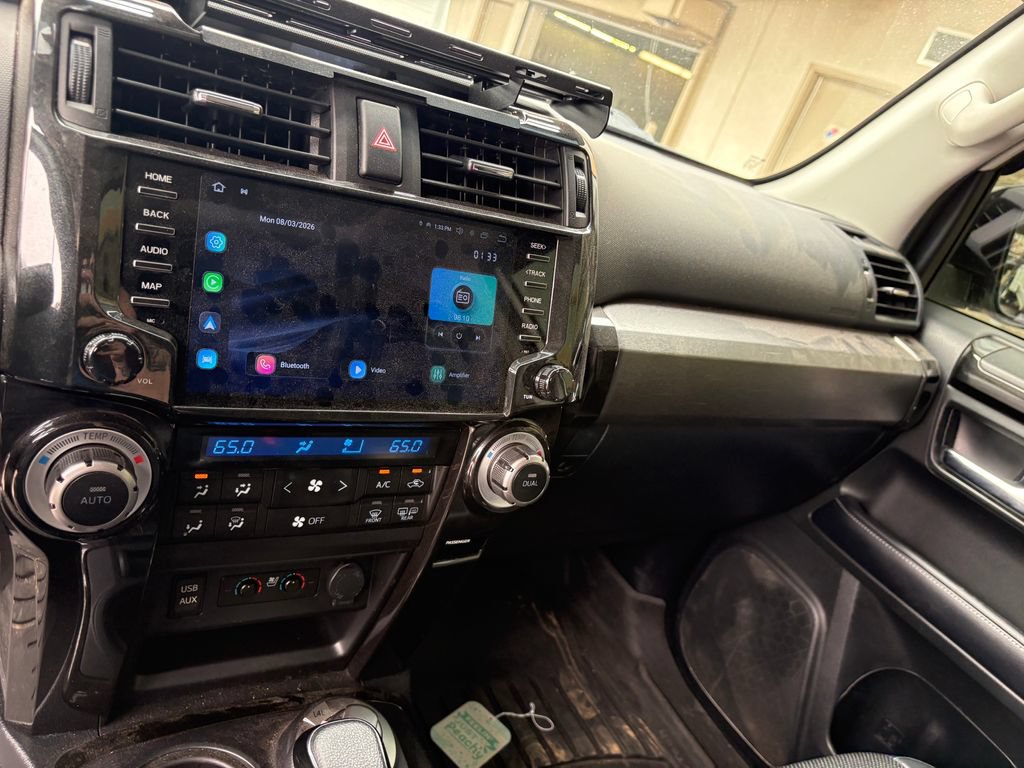 Used 2019 Toyota 4Runner Limited AWD/4WD image 23