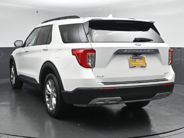 Certified 2024 Ford Explorer XLT w/ Equipment Group 202A AWD/4WD image 6