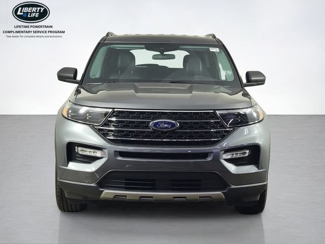 Certified 2023 Ford Explorer XLT w/ Equipment Group 202A AWD/4WD image 9
