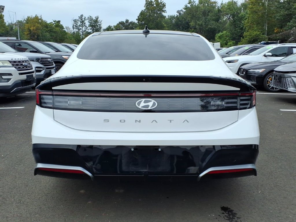 Used 2025 Hyundai Sonata SEL FWD image 22