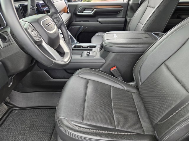 Used 2024 GMC Sierra 2500 Denali AWD/4WD image 19