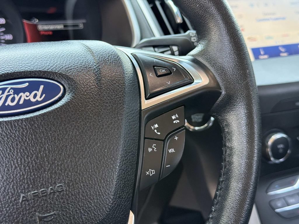 Certified 2020 Ford Edge SEL FWD image 13
