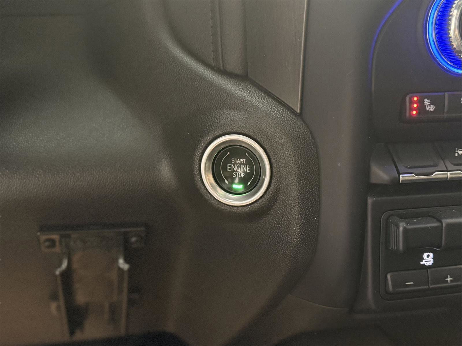 Used 2022 GMC Sierra 1500 AT4 w/ AT4 Premium Package image 15