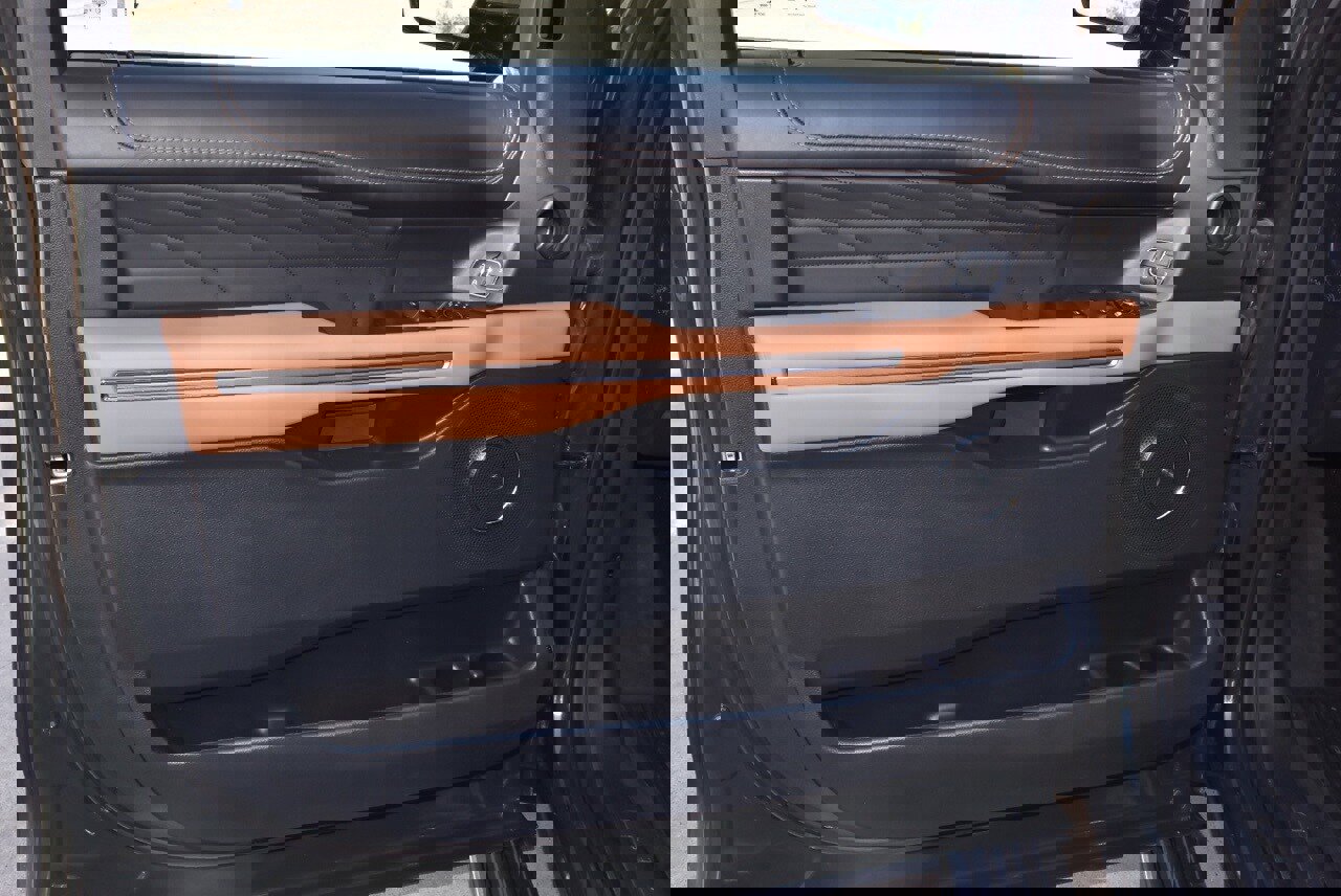 Certified 2022 Ford Expedition Platinum image 37